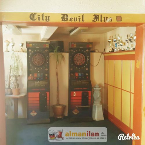 Almanya 3 daireli ev artı döner restaurantı
